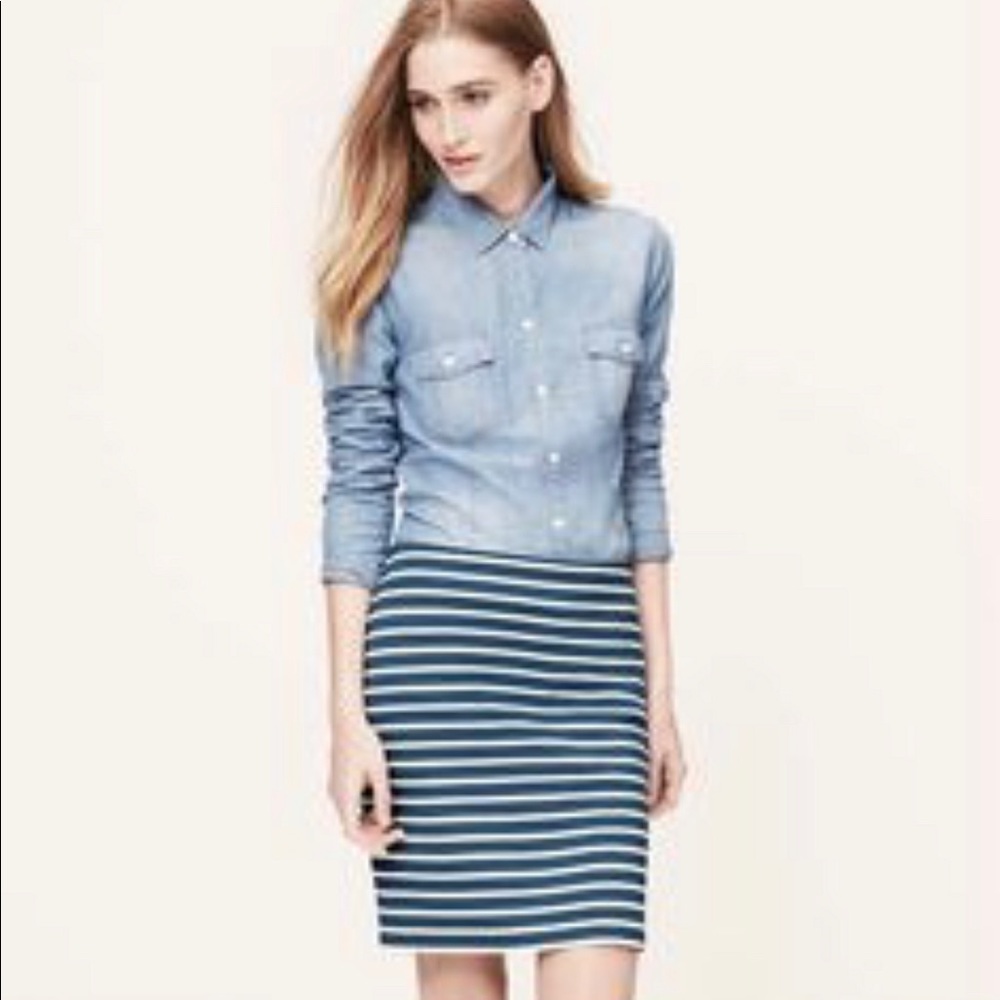 NWT LOFT Pull On Striped Pencil Skirt - Size 4